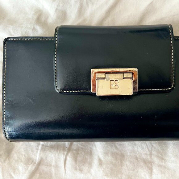 Kate Spade Black and Metallic Gold Leather Wallet/Wristlet - Picture 2 of 7